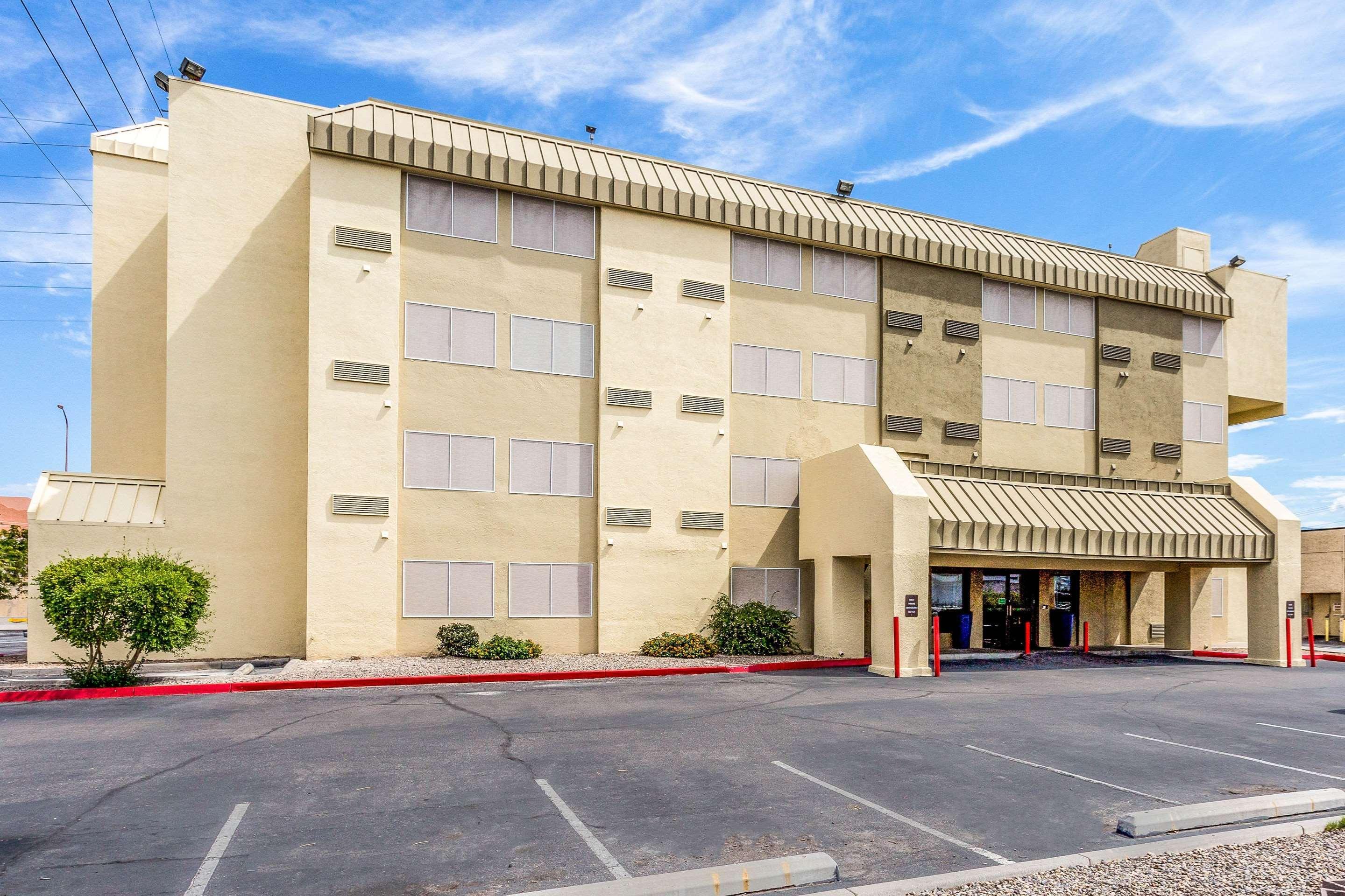 Comfort Inn & Suites Albuquerque Downtown Exteriör bild
