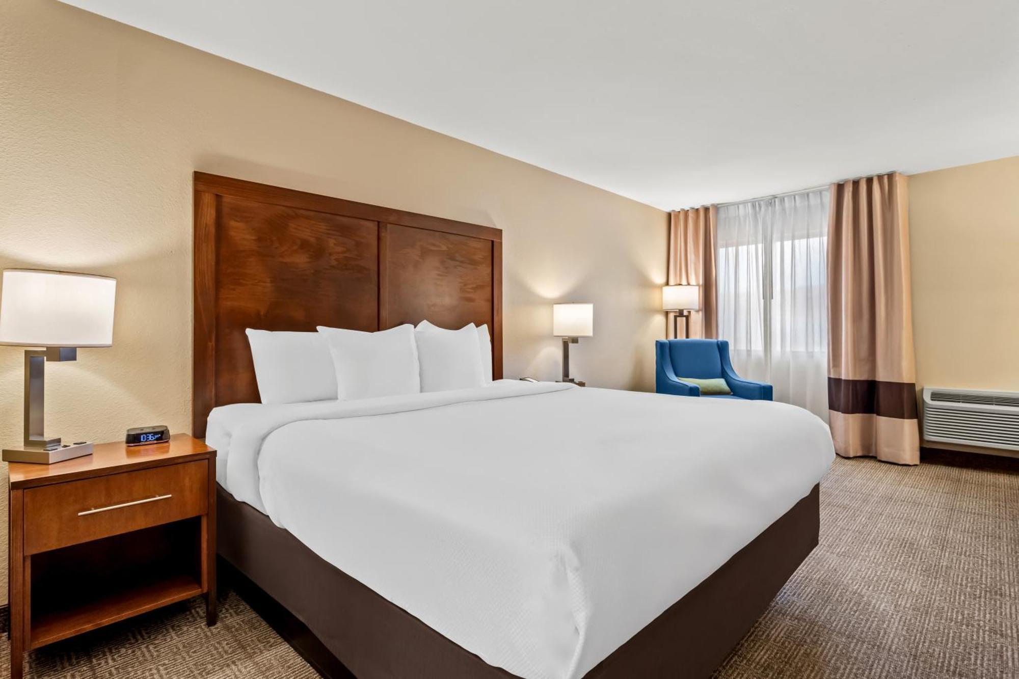 Comfort Inn & Suites Albuquerque Downtown Exteriör bild